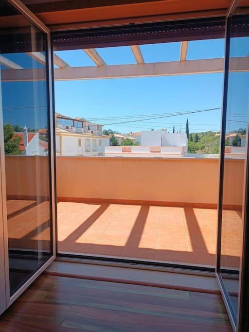 Housev5 W/pool & Bbq Holiday home Albufeira